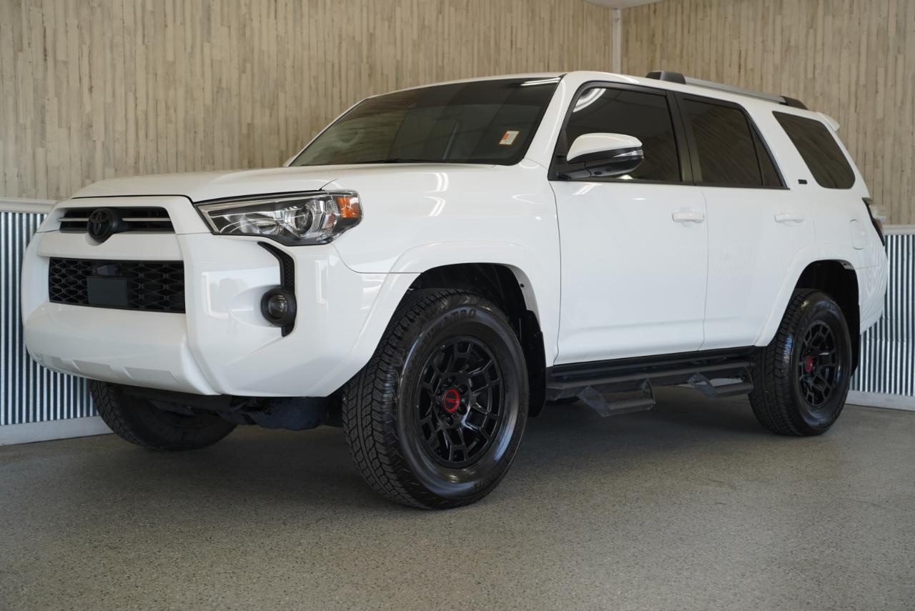 Toyota 4Runner SR5 Premium 4WD 2024