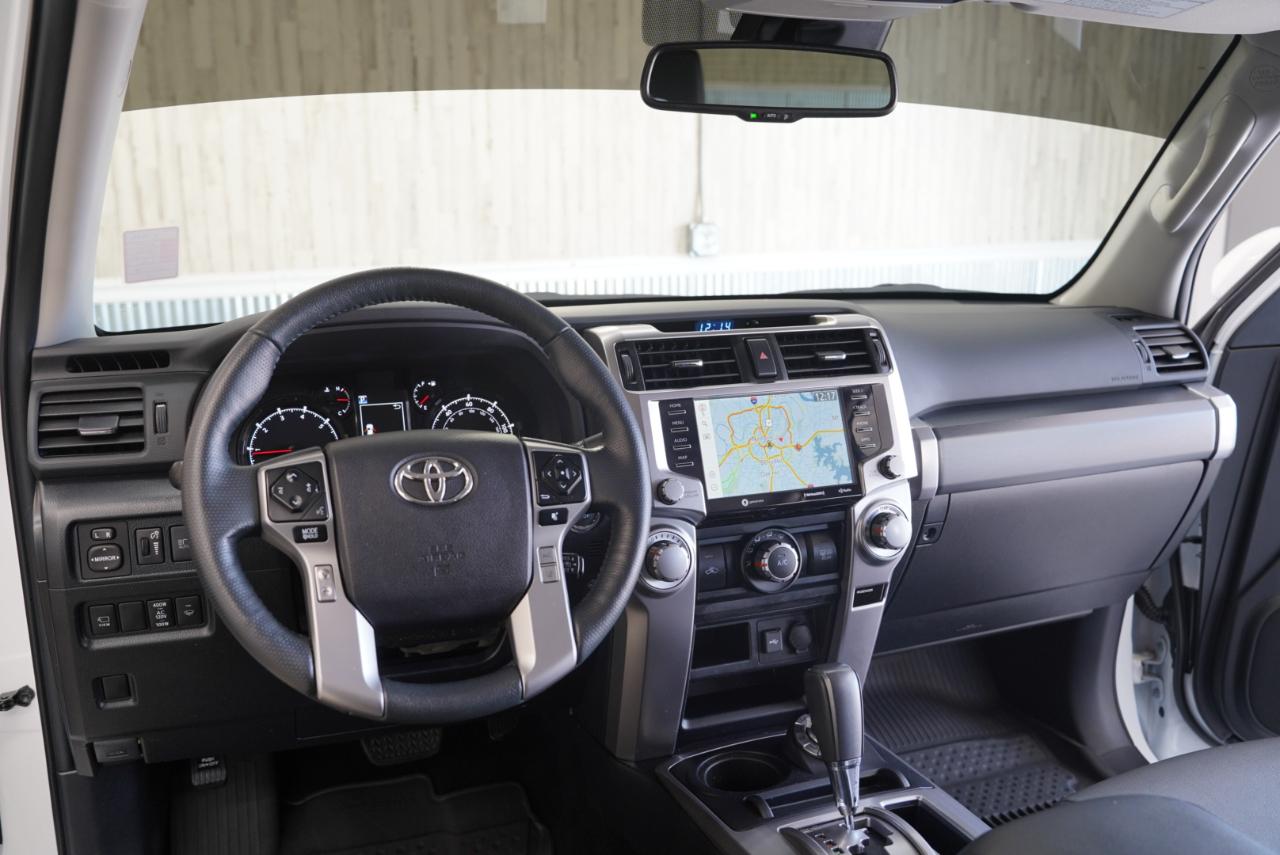 Toyota 4Runner SR5 Premium 4WD 2024