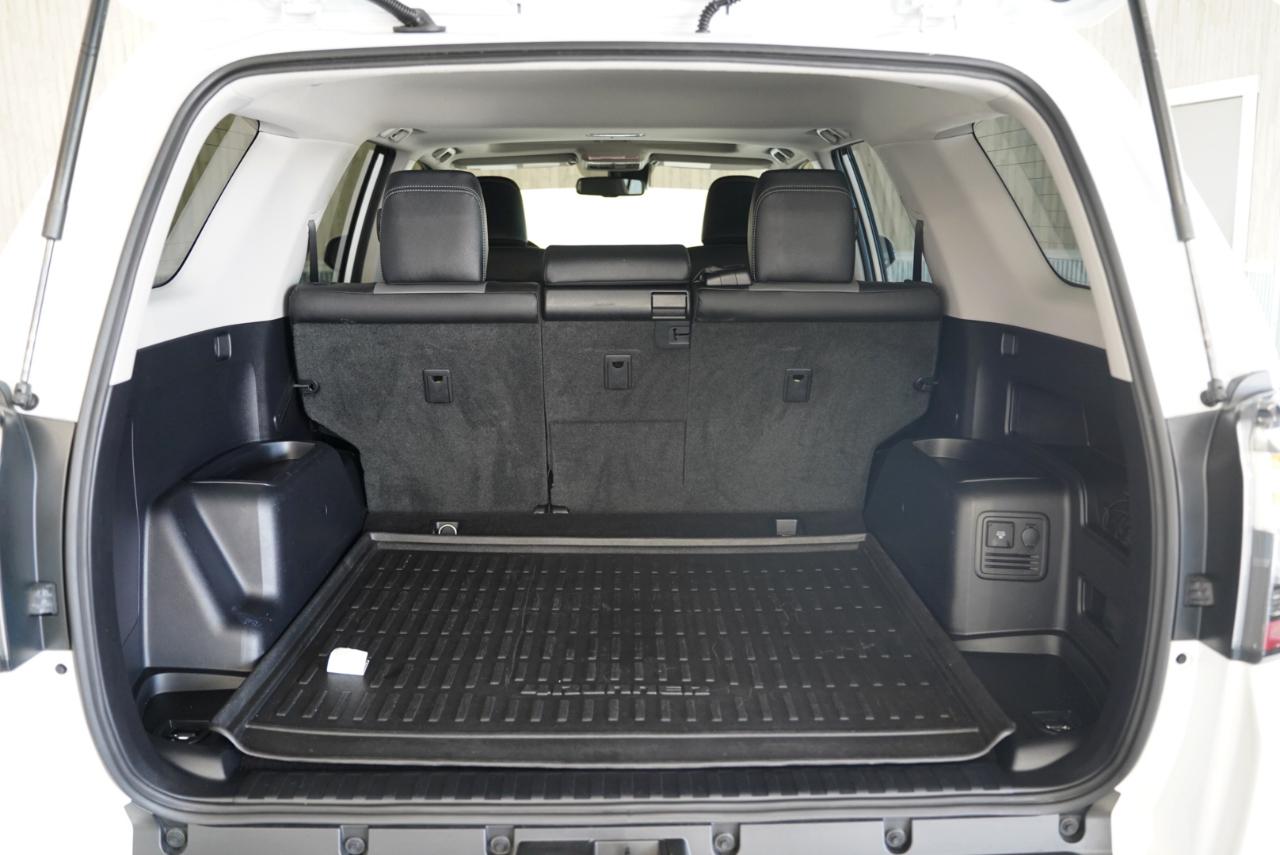 Toyota 4Runner SR5 Premium 4WD 2024