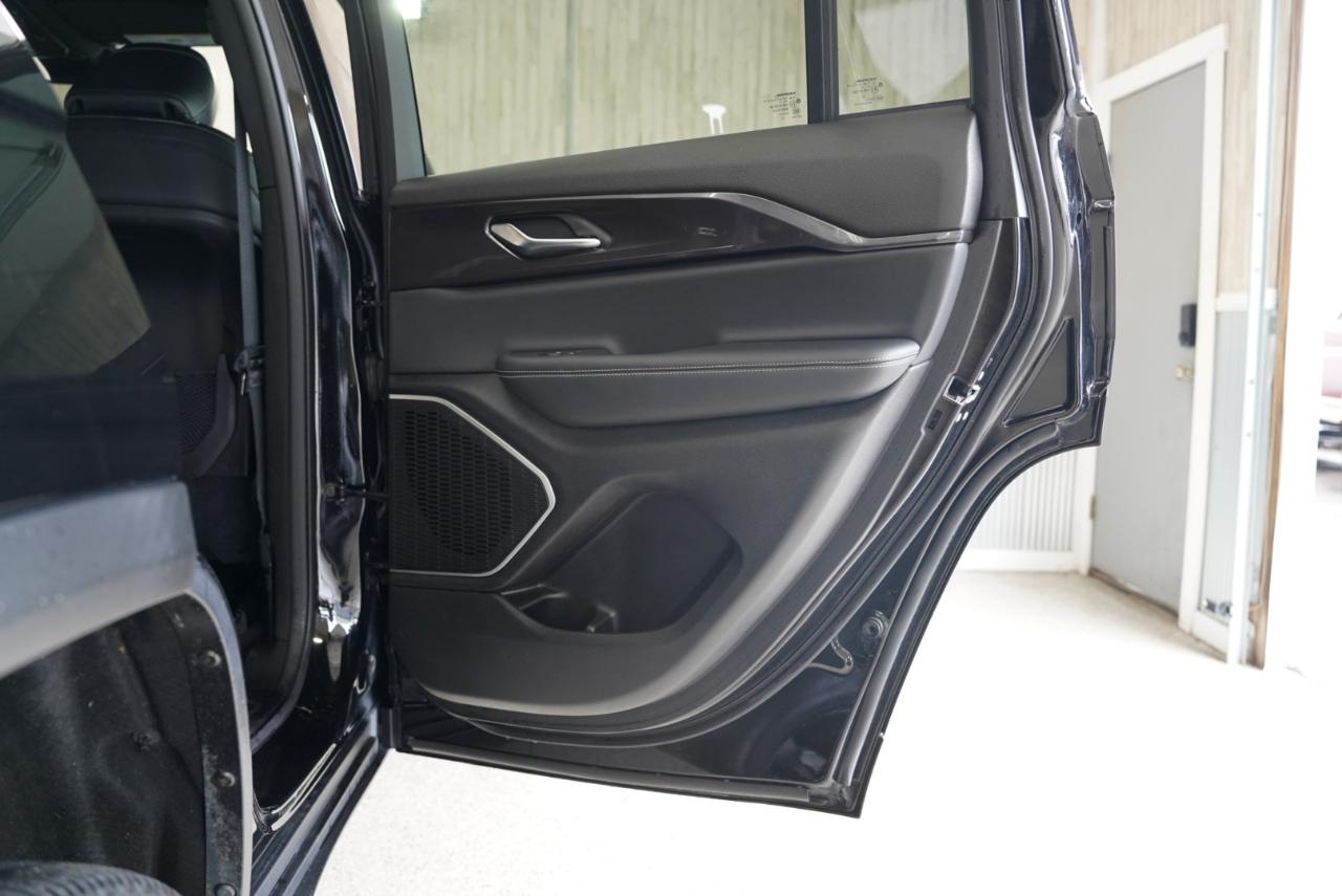 Jeep Grand Cherokee Altitude 4x4 2022