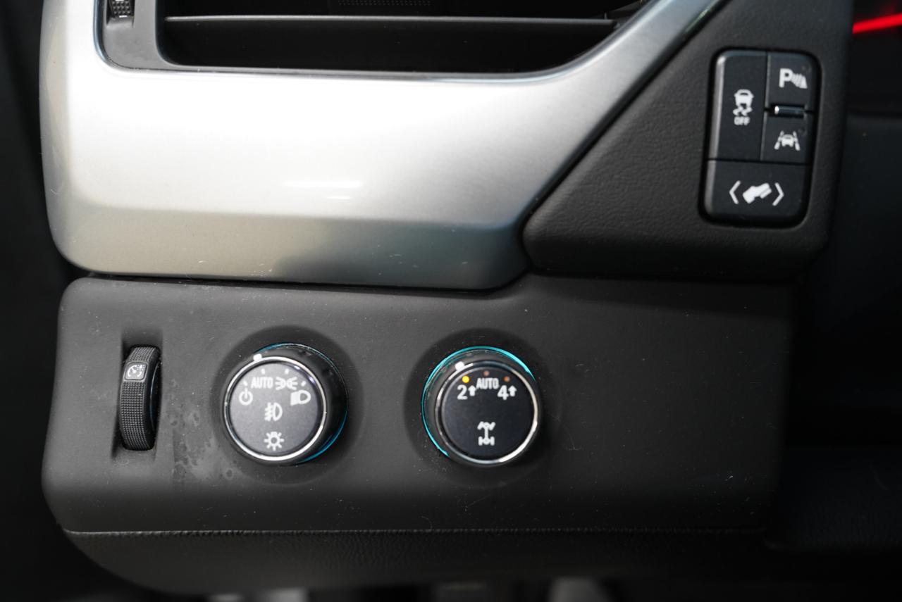 Chevrolet Suburban 4WD 4dr 1500 LT 2019