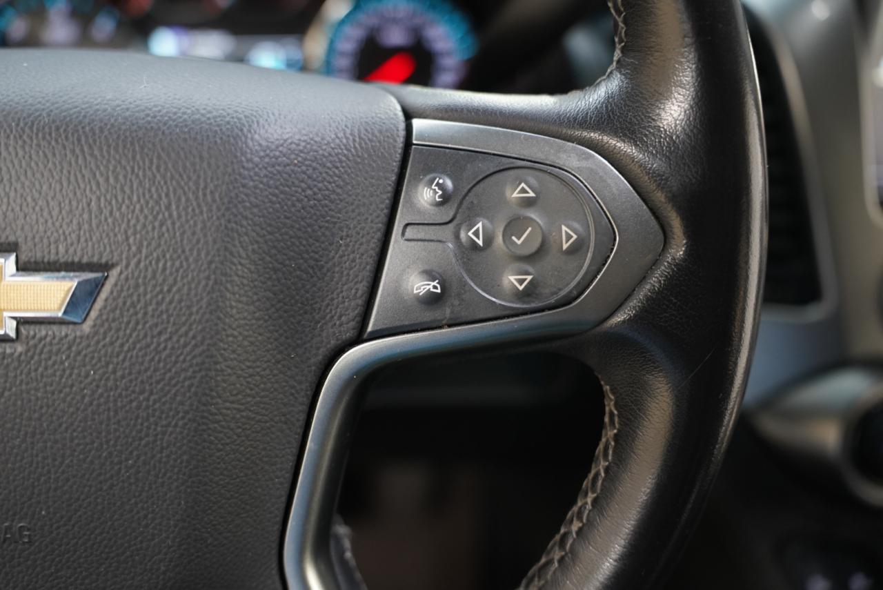 Chevrolet Suburban 4WD 4dr 1500 LT 2019