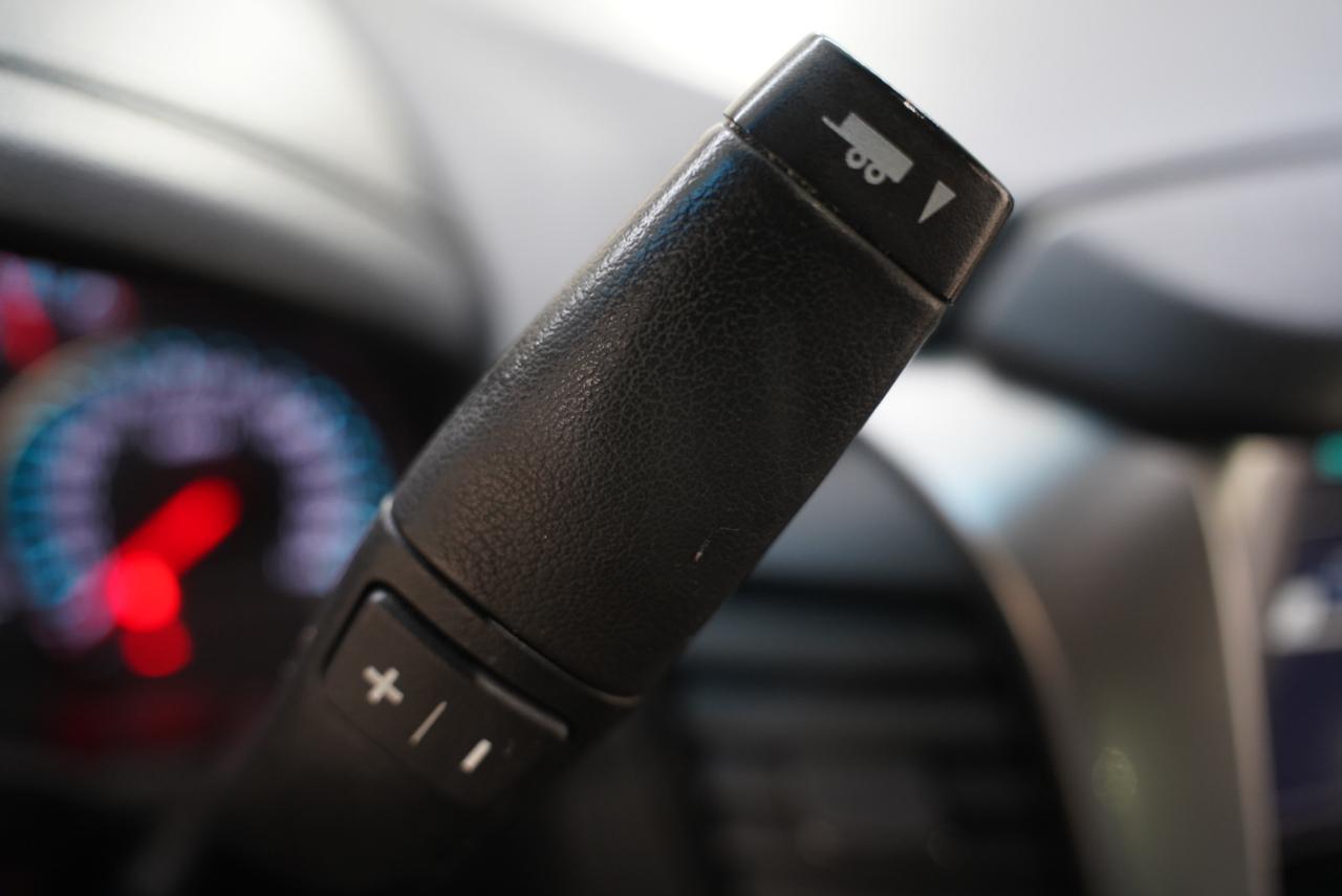 Chevrolet Suburban 4WD 4dr 1500 LT 2019