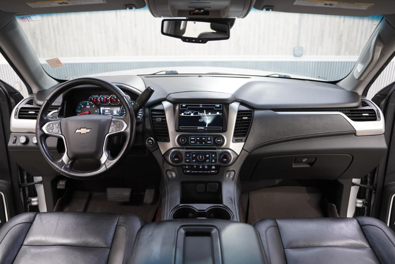 Chevrolet Suburban 4WD 4dr 1500 LT 2019