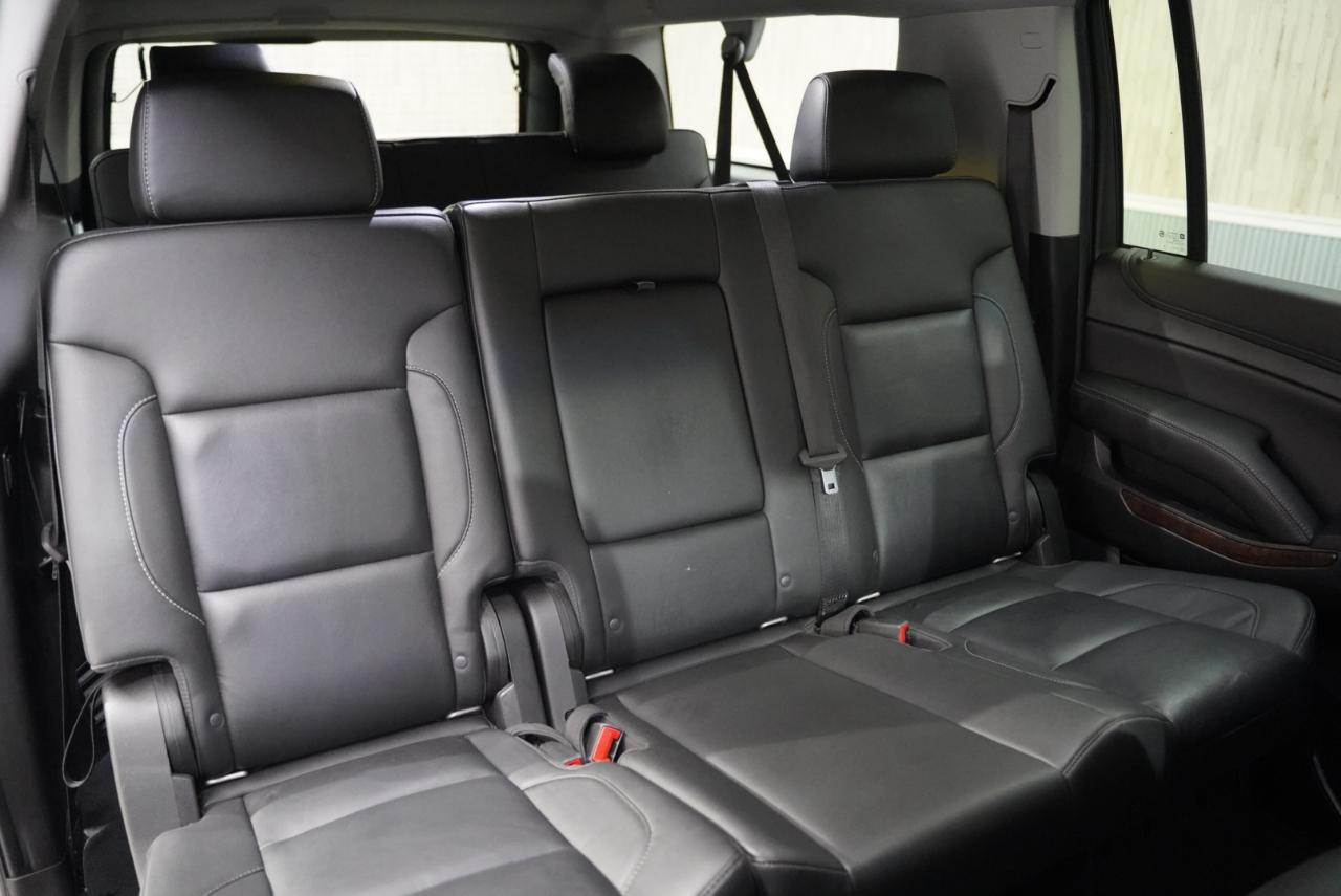 Chevrolet Suburban 4WD 4dr 1500 LT 2019