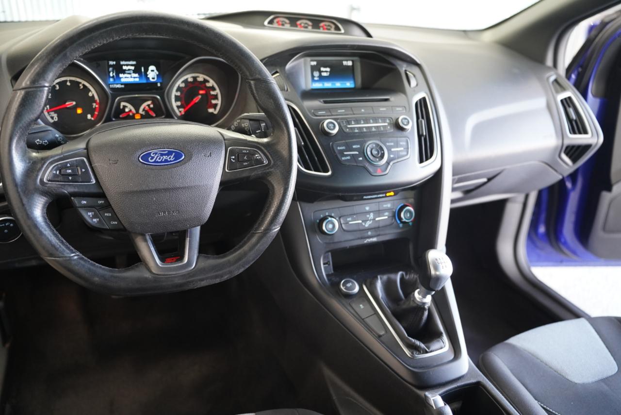 Ford Focus 5dr HB ST 2015