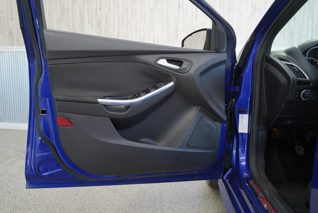 Ford Focus 5dr HB ST 2015