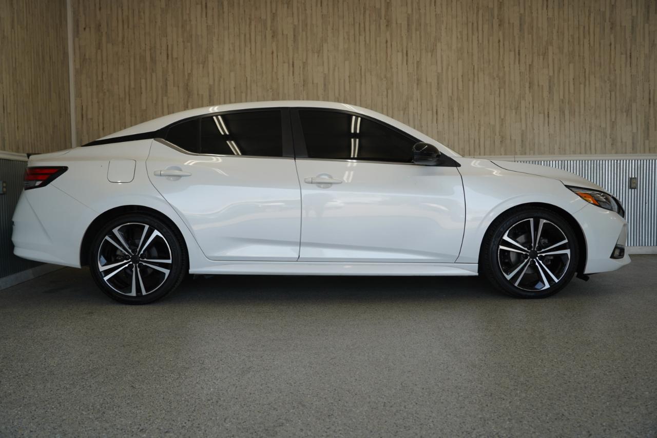 Nissan Sentra SR CVT 2023