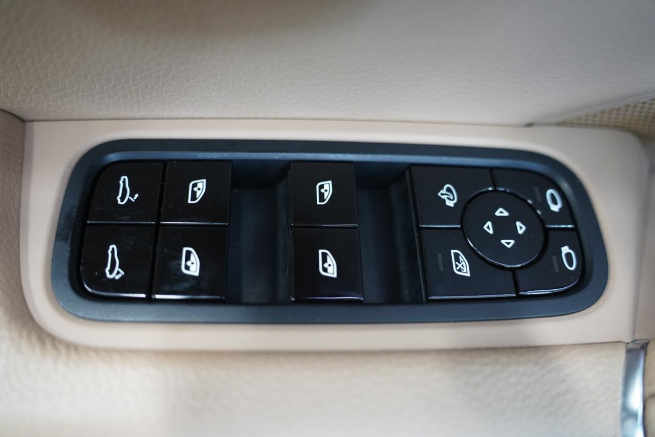 Porsche Cayenne AWD 2020