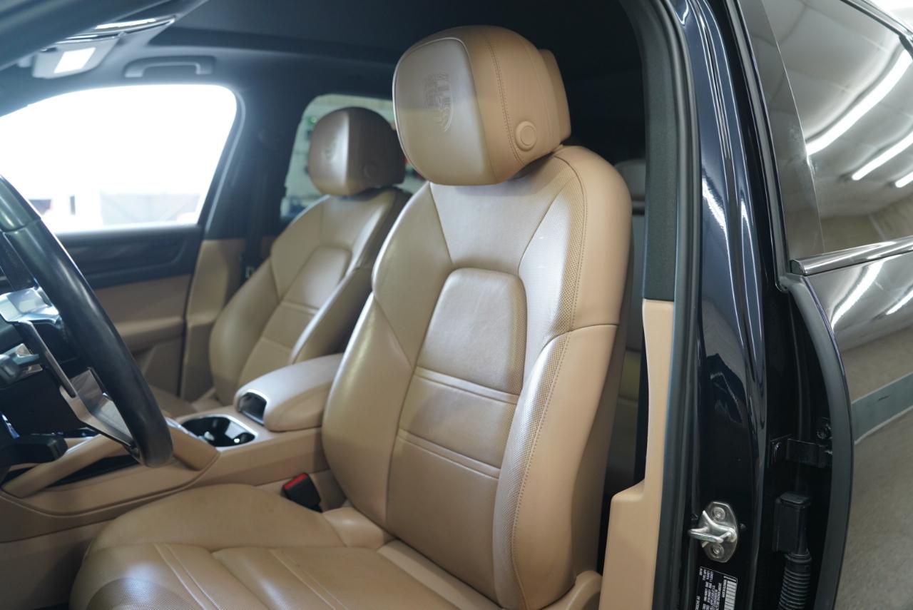 Porsche Cayenne AWD 2020