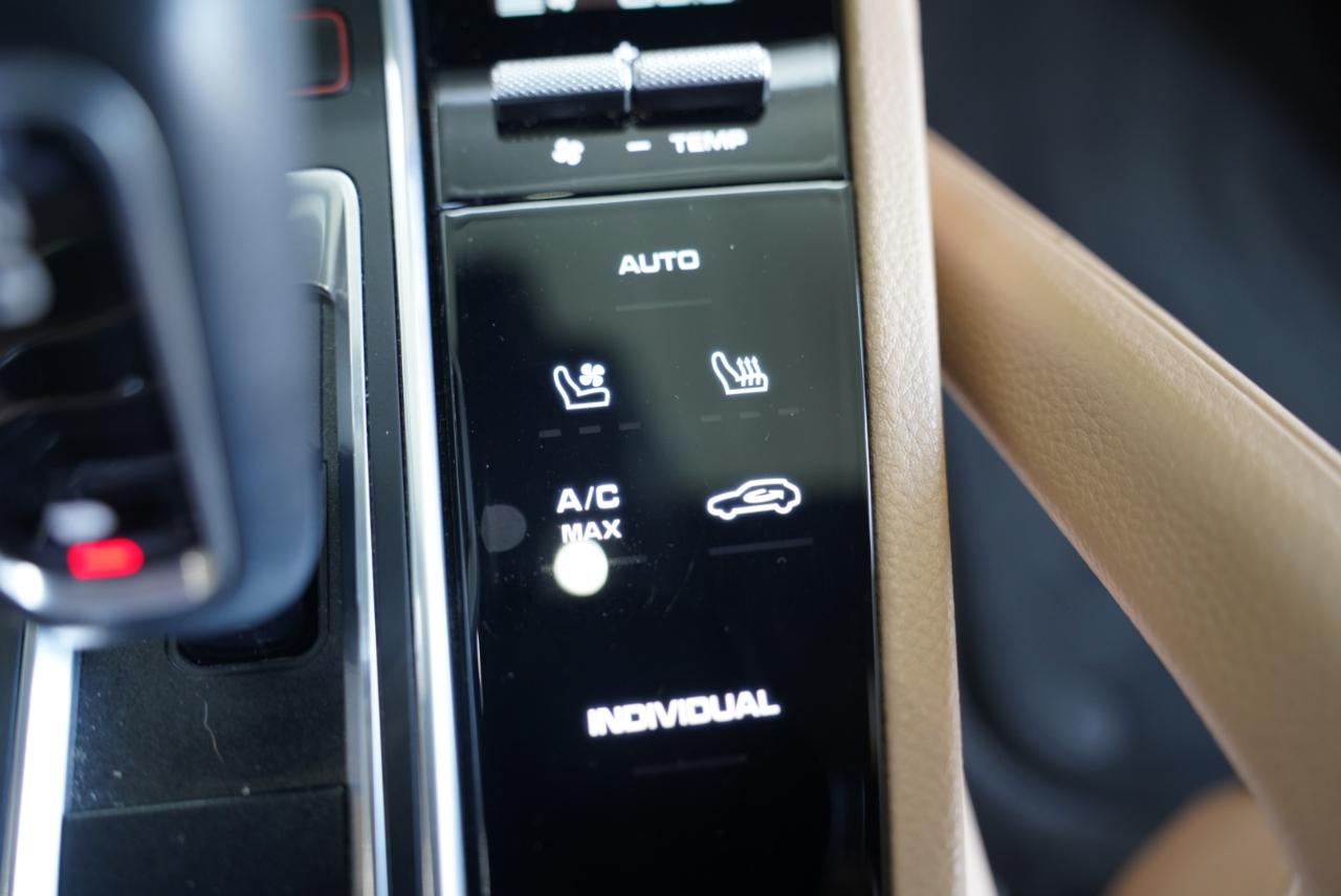 Porsche Cayenne AWD 2020