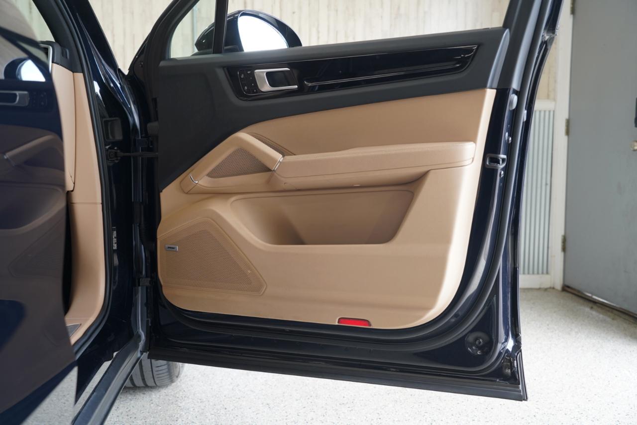 Porsche Cayenne AWD 2020