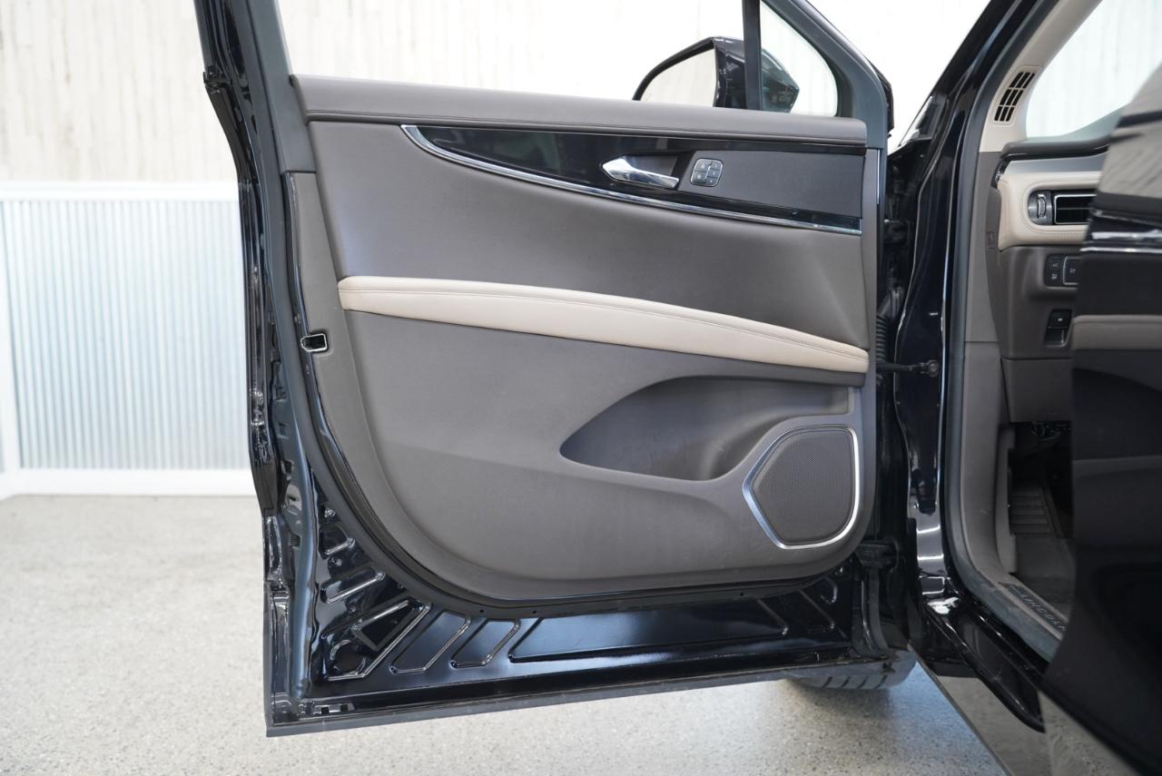 Lincoln Nautilus Standard AWD 2022