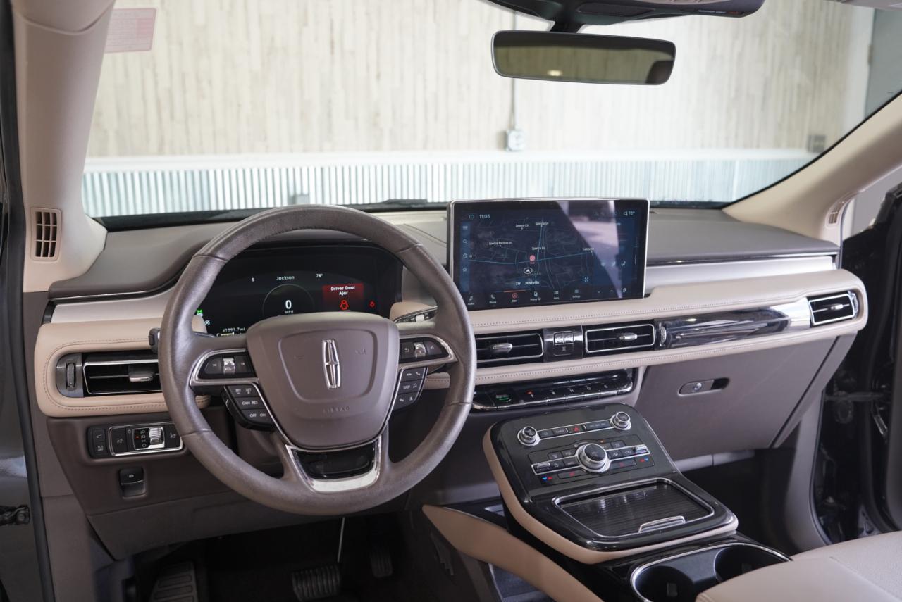 Lincoln Nautilus Standard AWD 2022