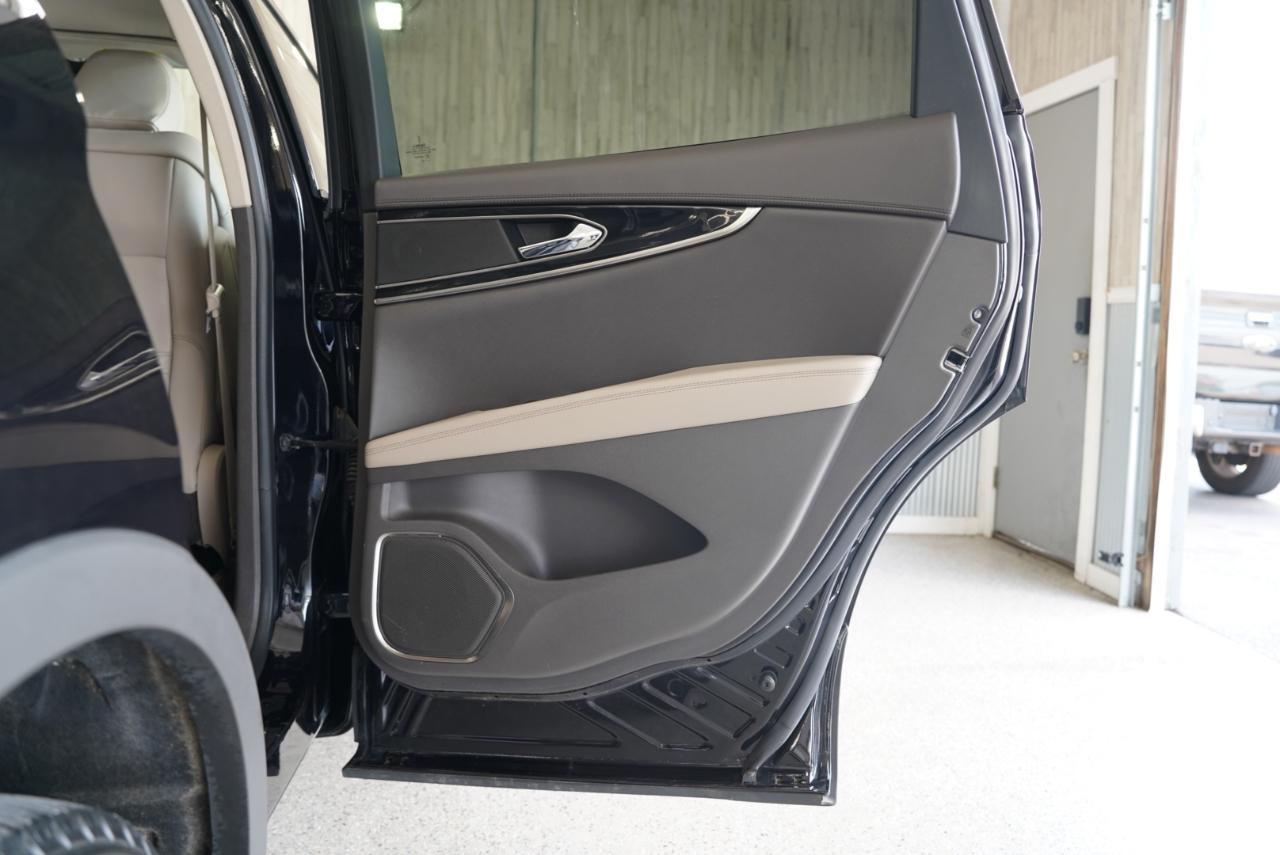 Lincoln Nautilus Standard AWD 2022