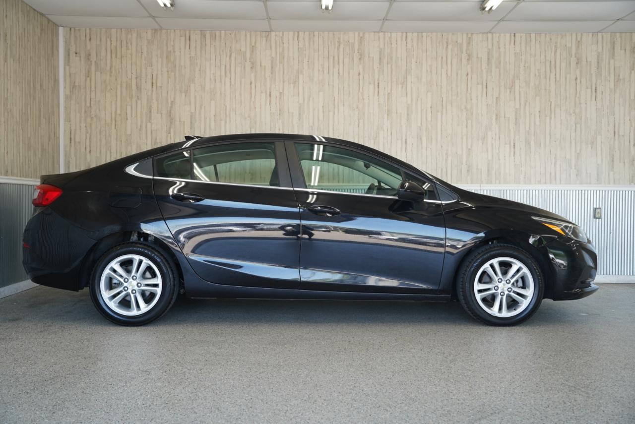 Chevrolet Cruze 4dr Sdn 1.4L LT w/1SD 2017