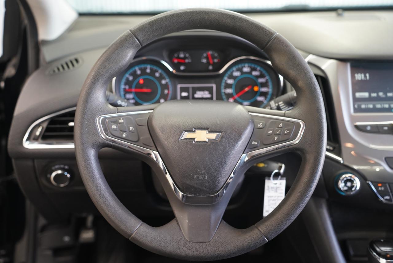 Chevrolet Cruze 4dr Sdn 1.4L LT w/1SD 2017