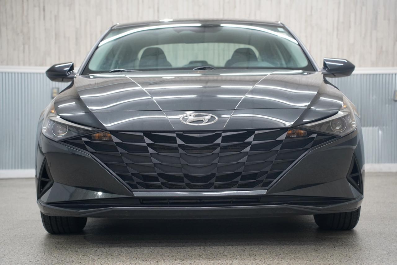 Hyundai Elantra SEL 2023