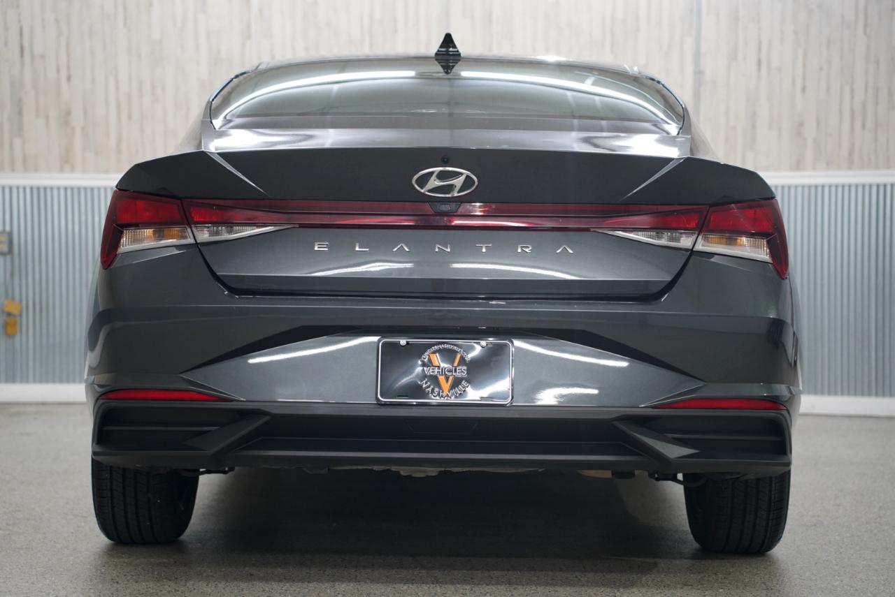Hyundai Elantra SEL 2023