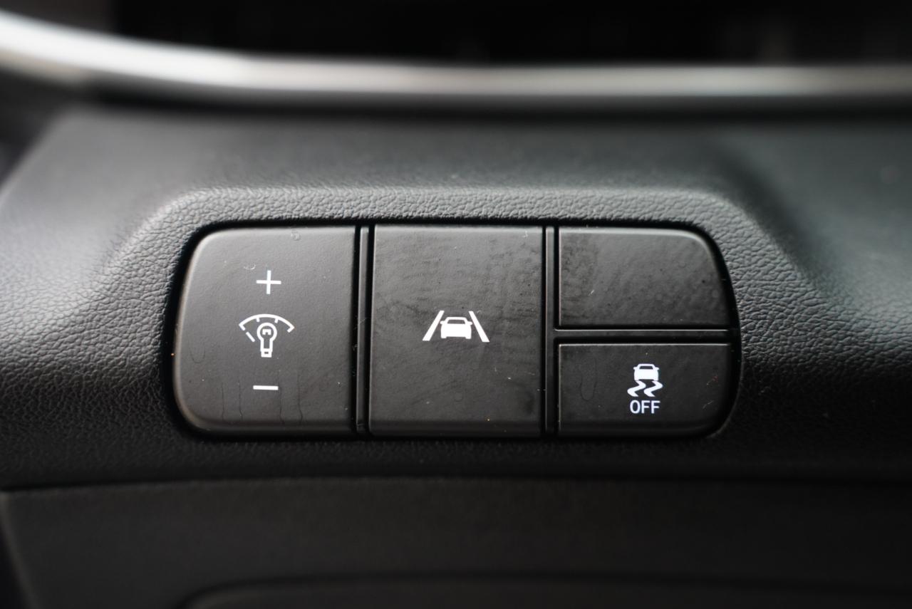 Hyundai Elantra SEL 2023