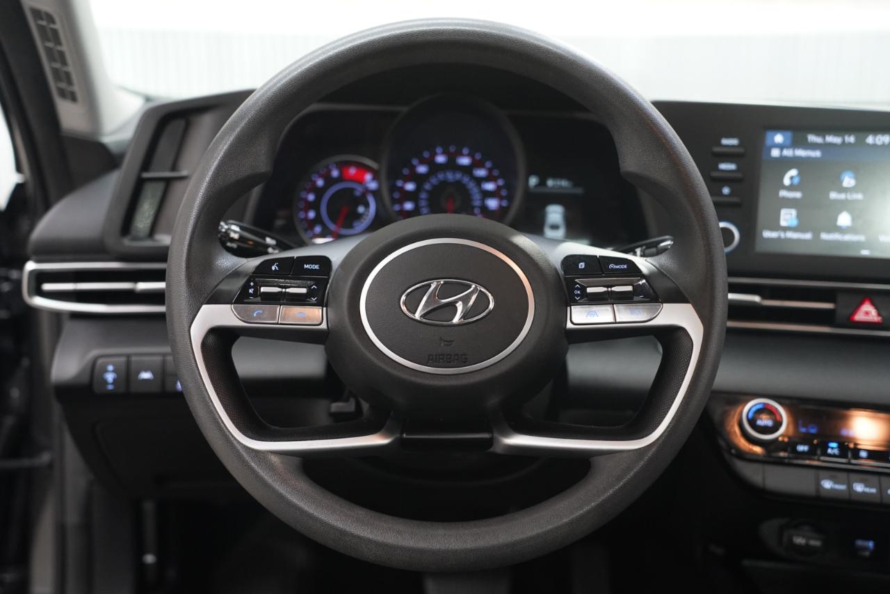 Hyundai Elantra SEL 2023