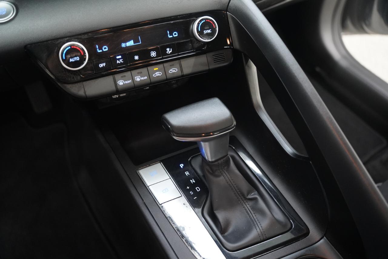 Hyundai Elantra SEL 2023