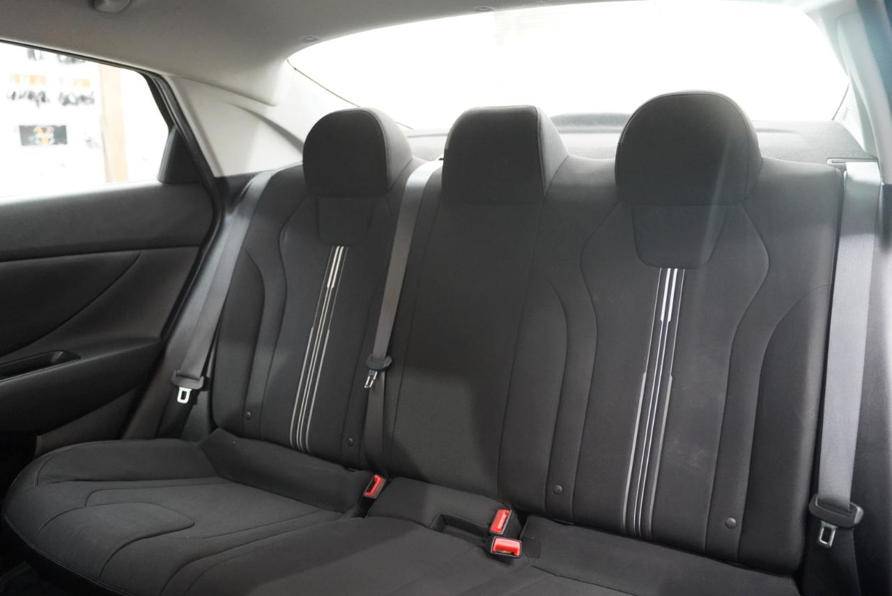 Hyundai Elantra SEL 2023