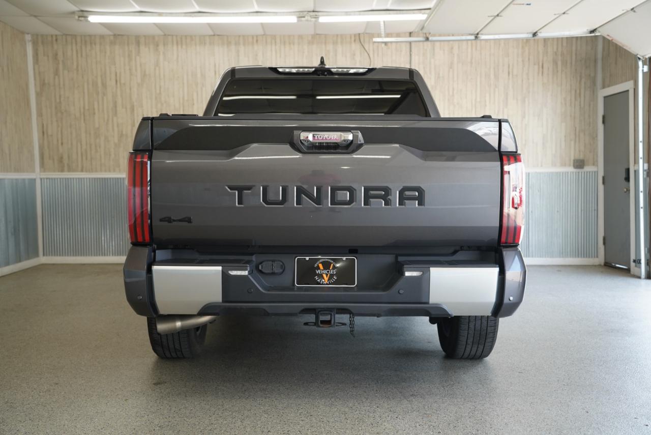 Toyota Tundra 4WD Limited CrewMax 5.5' Bed (Natl) 2022