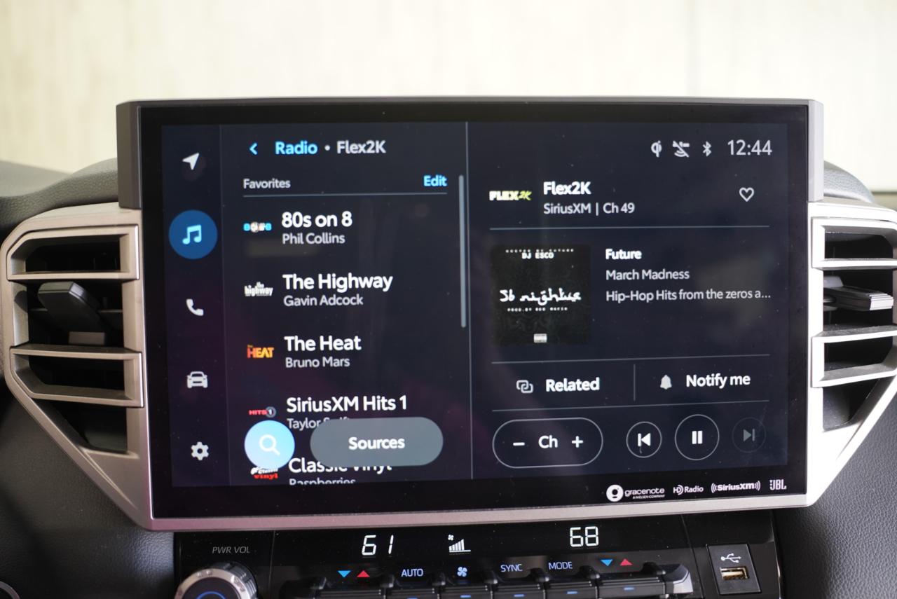 Toyota Tundra 4WD Limited CrewMax 5.5' Bed (Natl) 2022