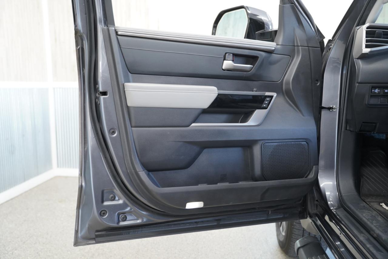 Toyota Tundra 4WD Limited CrewMax 5.5' Bed (Natl) 2022