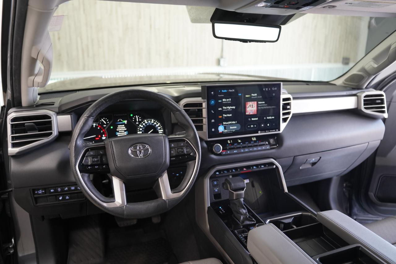 Toyota Tundra 4WD Limited CrewMax 5.5' Bed (Natl) 2022