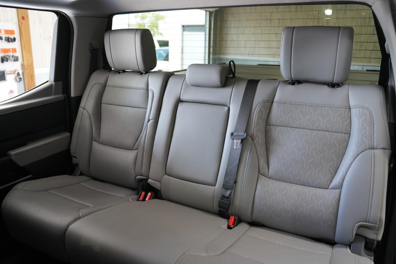 Toyota Tundra 4WD Limited CrewMax 5.5' Bed (Natl) 2022