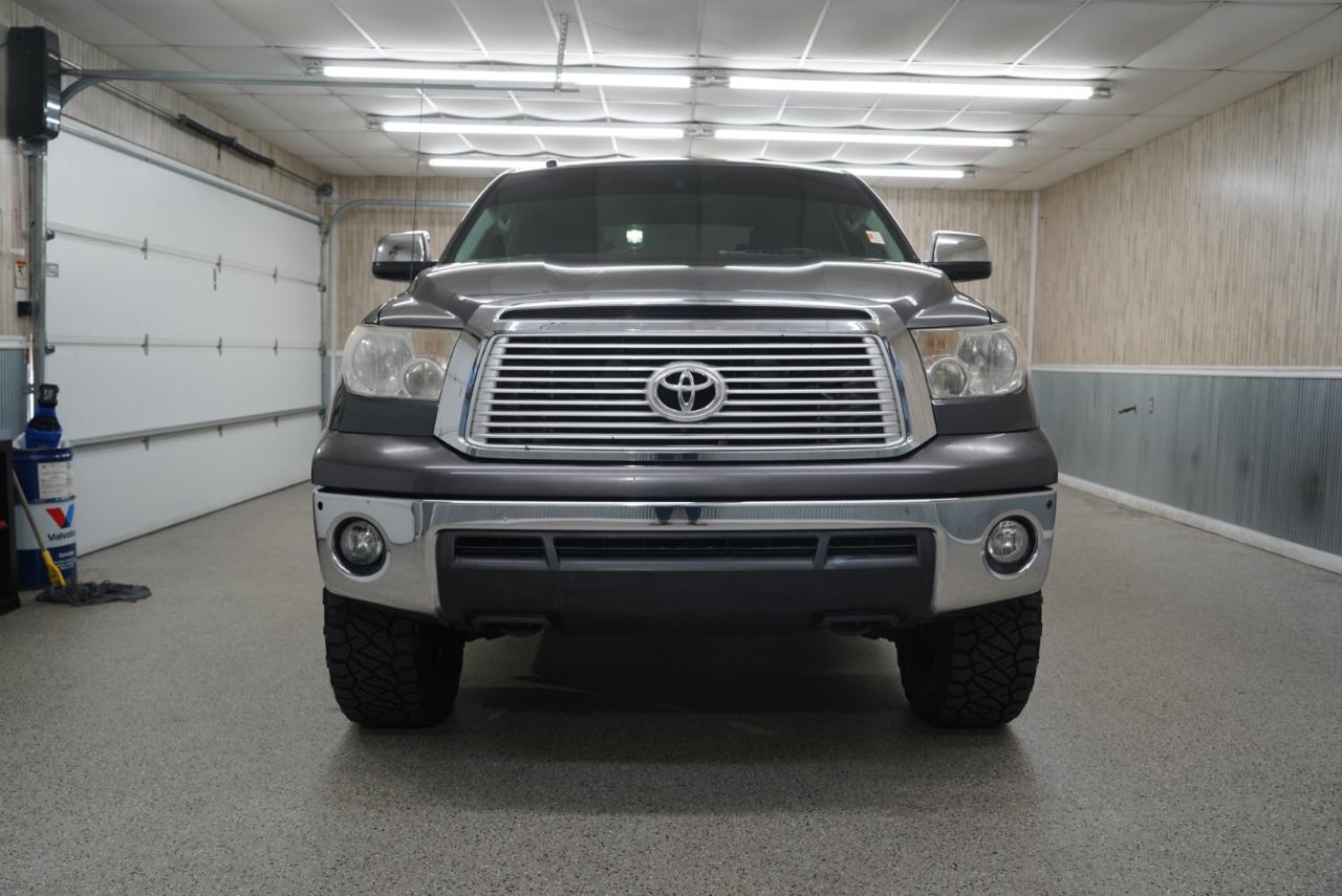 Toyota Tundra 4WD Truck  2012