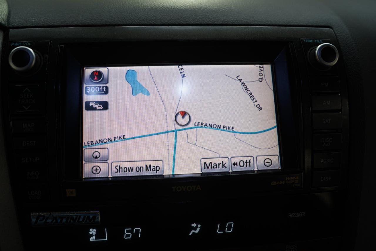 Toyota Tundra 4WD Truck  2012