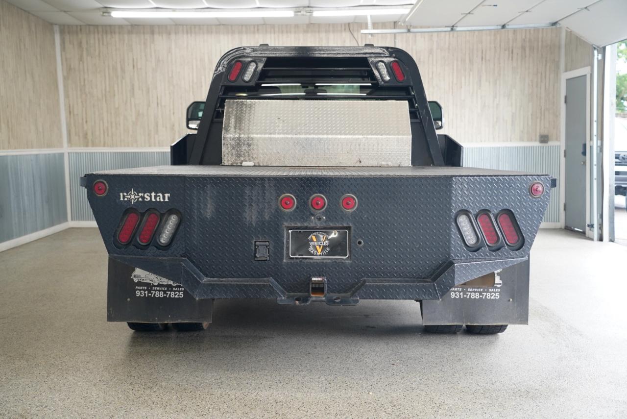 Ford Super Duty F-450 DRW XL 4WD Crew Cab 8' Box 2022