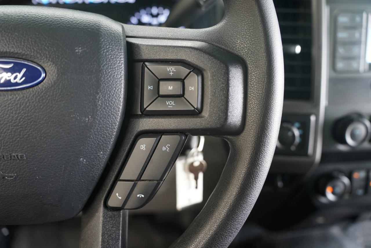 Ford Super Duty F-450 DRW XL 4WD Crew Cab 8' Box 2022