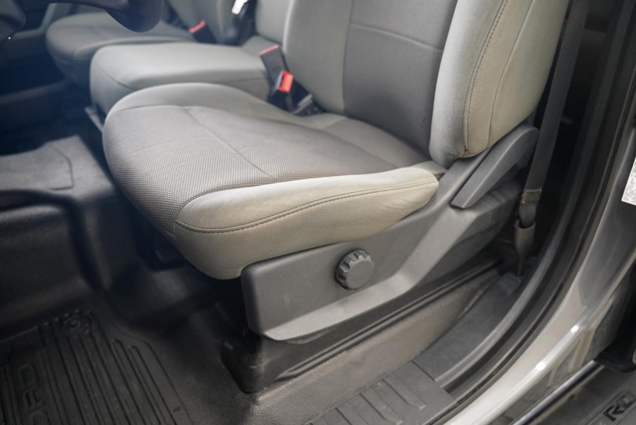 Ford Super Duty F-450 DRW XL 4WD Crew Cab 8' Box 2022