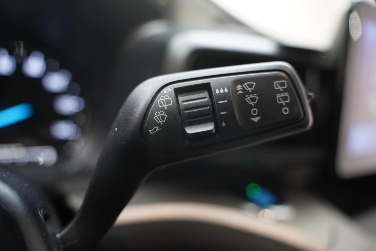 Ford Explorer XLT RWD 2021