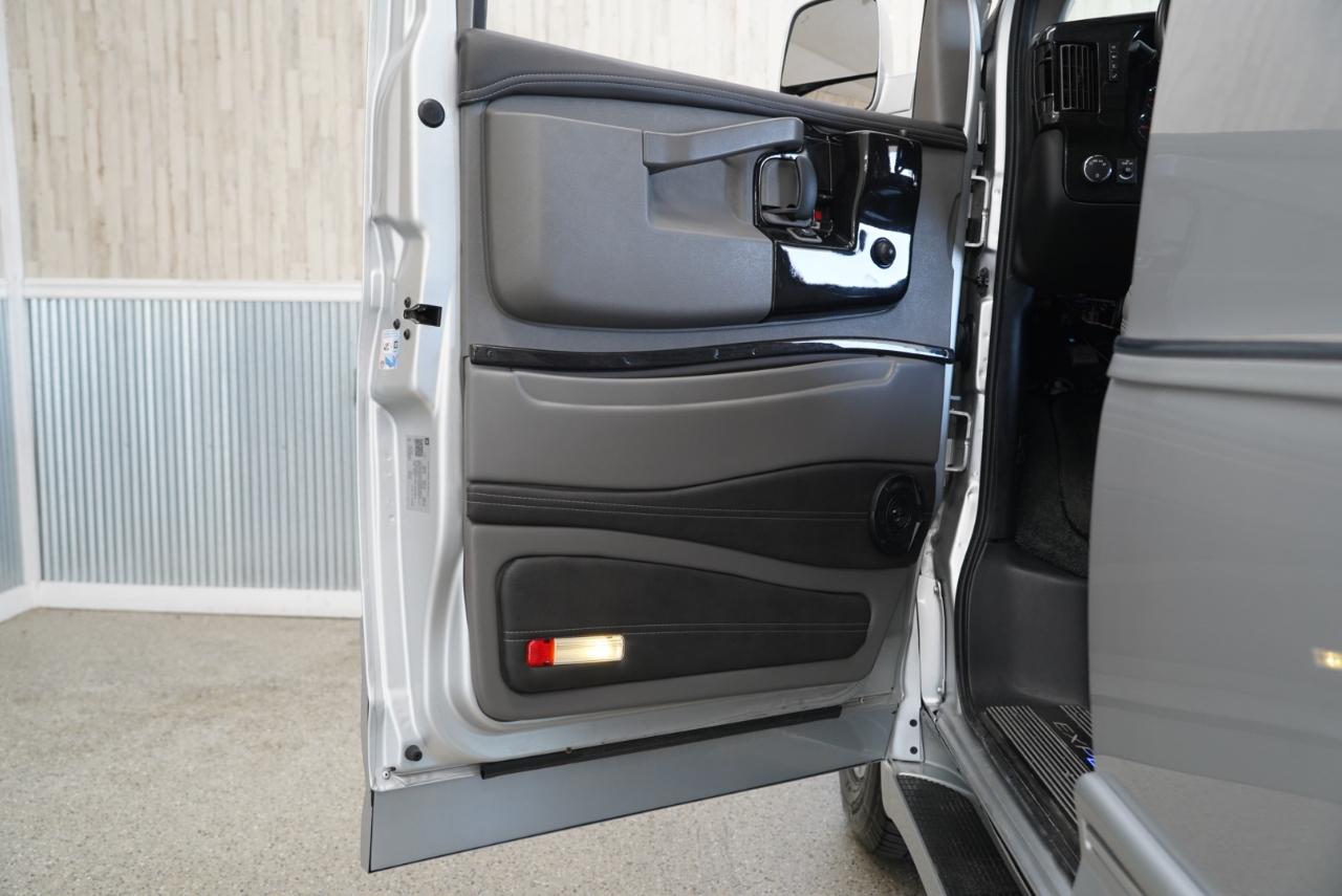 Chevrolet Express Cargo Van  2020