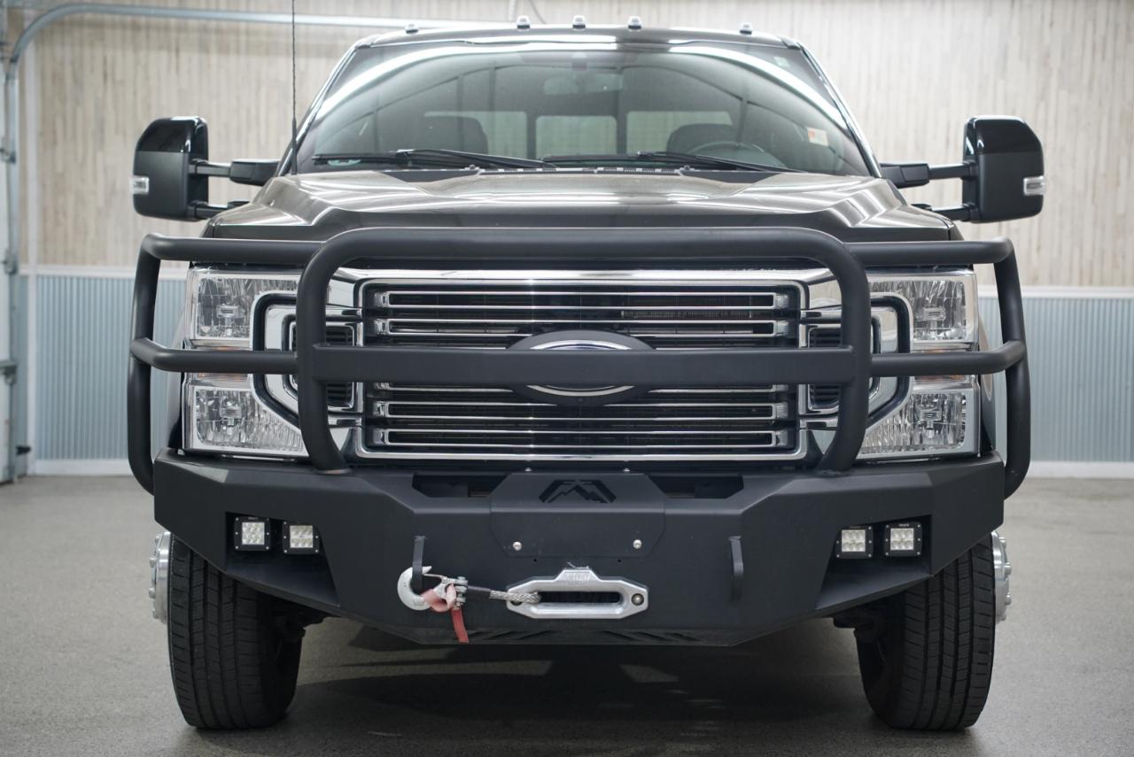 Ford Super Duty F-350 DRW  2022