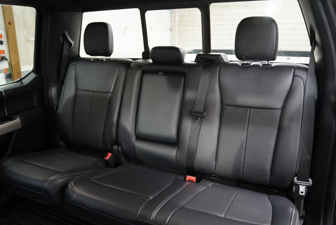 Ford Super Duty F-350 DRW  2022