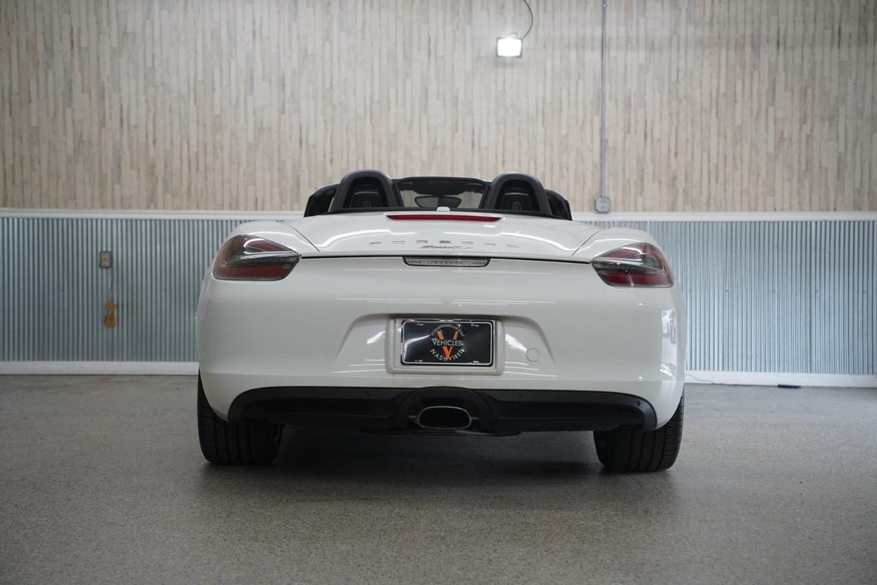 Porsche Boxster 2dr Roadster 2016