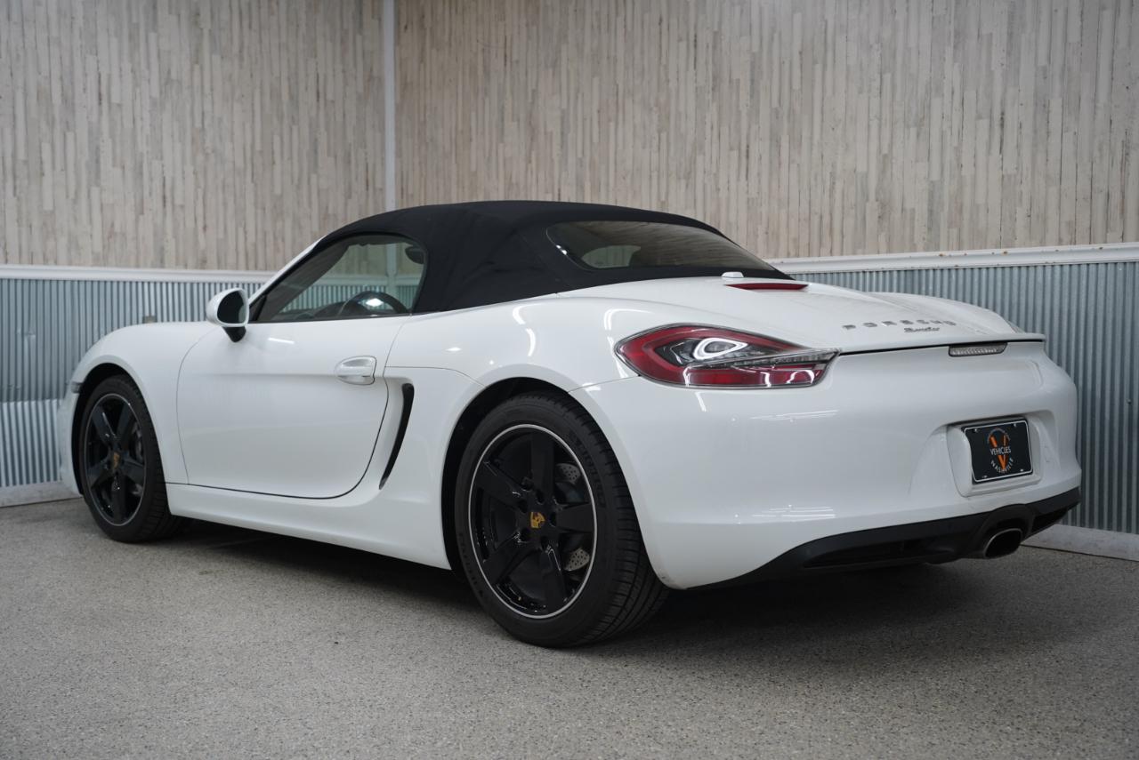 Porsche Boxster 2dr Roadster 2016