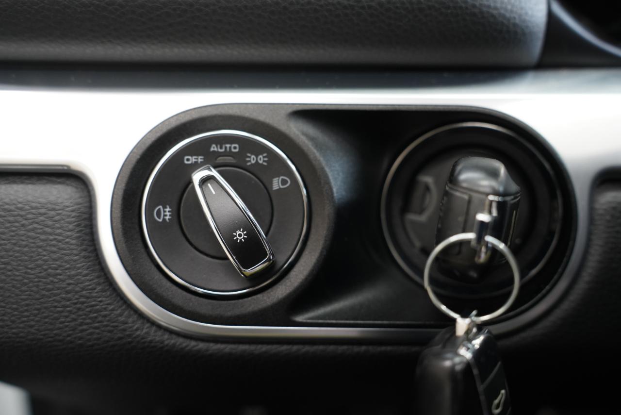 Porsche Boxster 2dr Roadster 2016