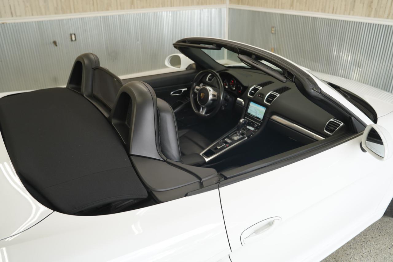 Porsche Boxster 2dr Roadster 2016