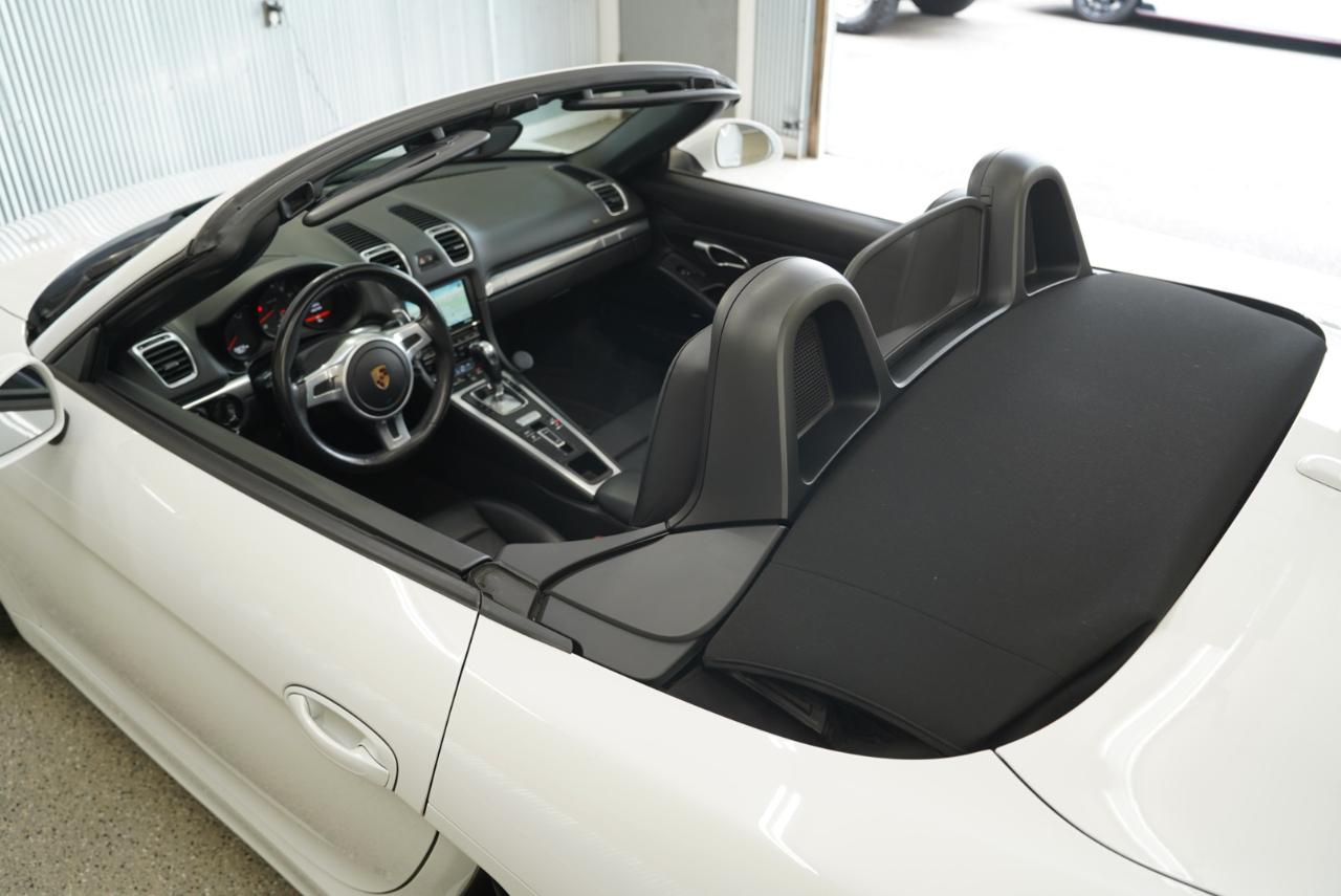 Porsche Boxster 2dr Roadster 2016