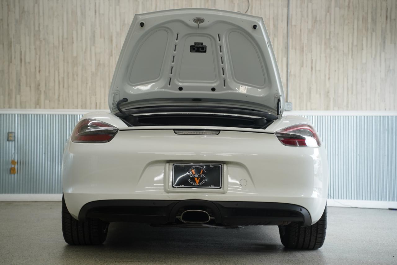 Porsche Boxster 2dr Roadster 2016