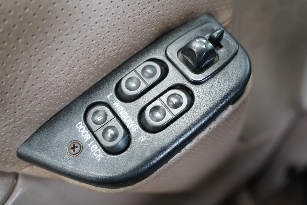 Ford Bronco 105" WB Eddie Bauer 1996