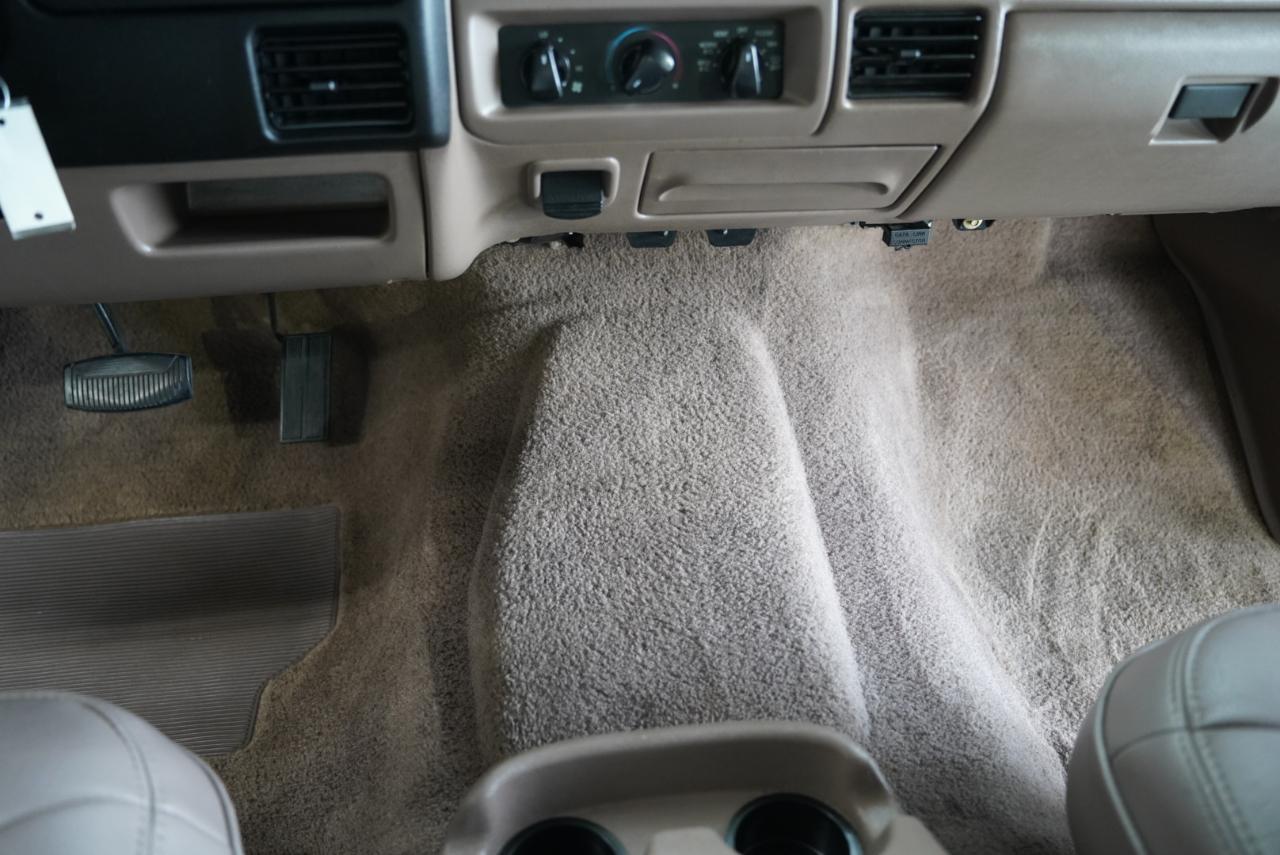 Ford Bronco 105" WB Eddie Bauer 1996