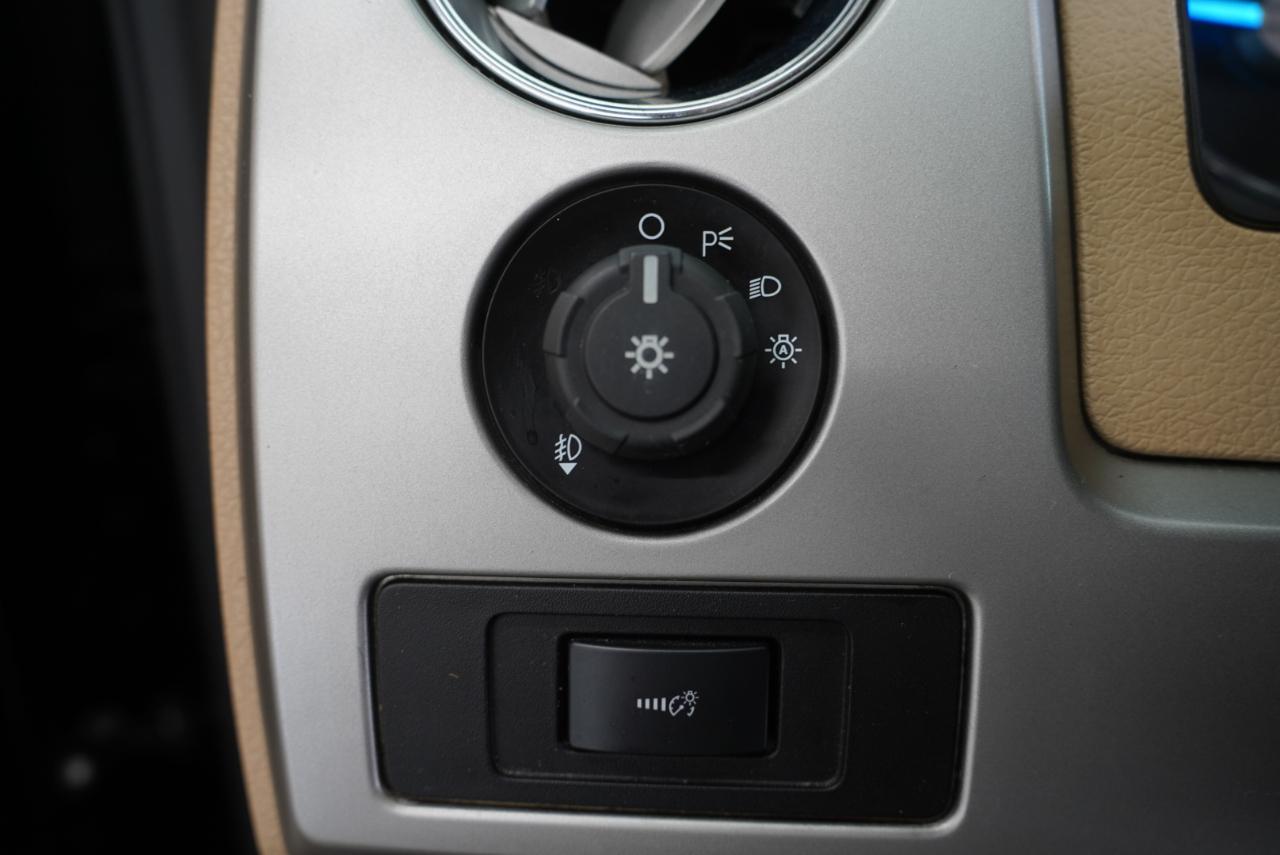 Ford F-150 2WD SuperCrew 145" Platinum 2013